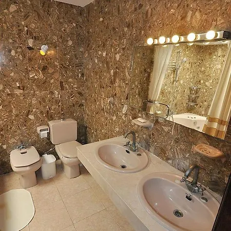 Bungalow In Island Village * 阿德耶